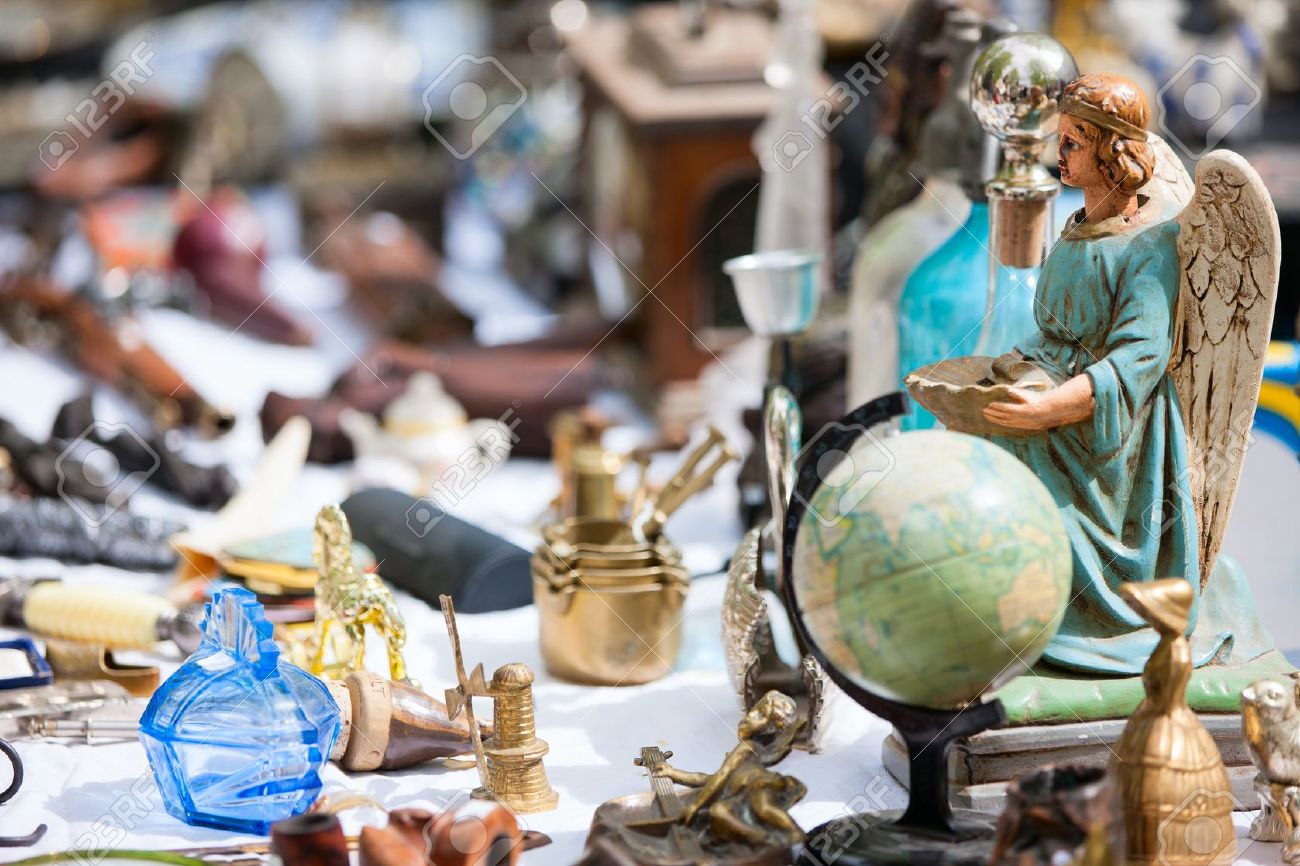 19987030-Close-up-details-of-flea-market-stall-in-Bruges-Belgium-Stock-Photo