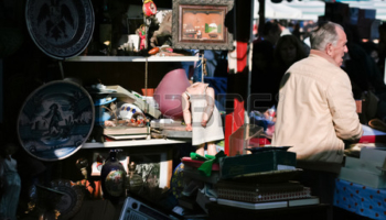 33860252-barcelona-spain–january-4-typical-stall-on-els-encants-flea-market-at-placa-de-les-glories-on-janua