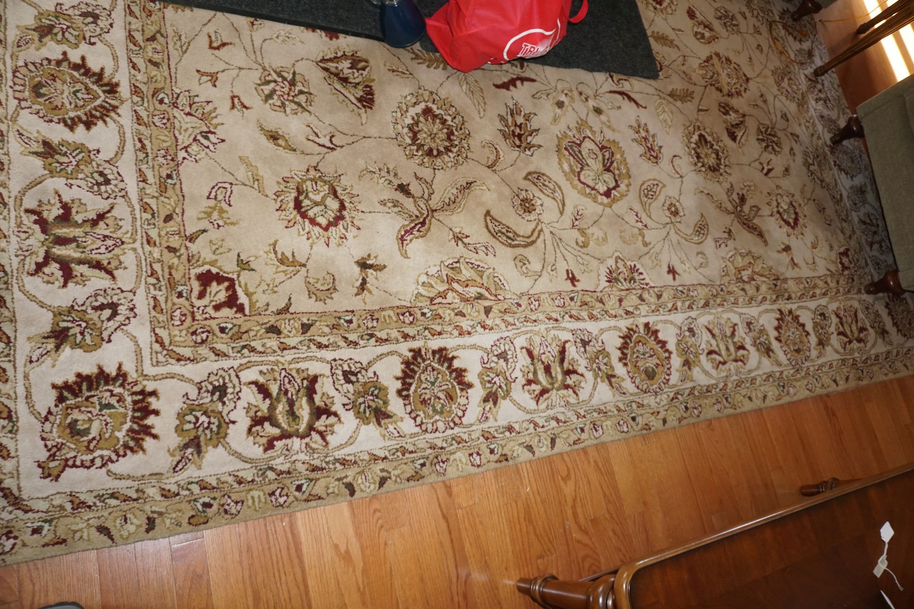 ANOTHER SPECTACULAR HIDDEN RIDGE COMMON ESTATE SALE 1; FRISAT; 10/25